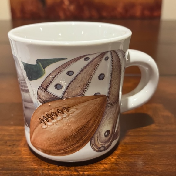 Dartmouth 1994 never used 🏈 mug - Picture 4 of 7